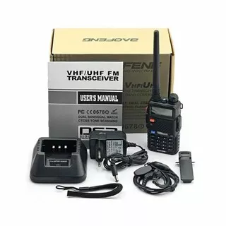 HT Baofeng UV5R UV-5R Dual Band VHF - UHF Radio FM