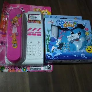 Telepon mainan anak