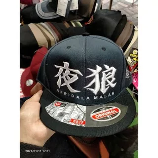 TOPI SNAPBACK JEPANG SERIGALA MALAM