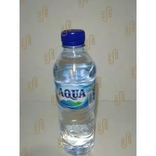 Aqua Botol 600ml - Carton Isi 24 Botol
