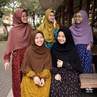 NEW ! GAMIS ZAHWA POMI DAN KHIMAR HARI Hijab Alila Gamis Syari Motif Wollycrepe Terbaru