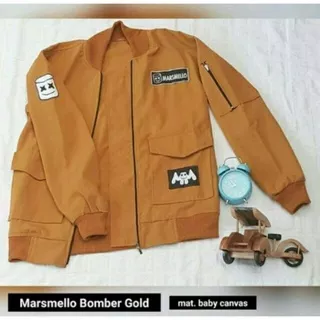 JAKET BOMBER MARSMELLOW.