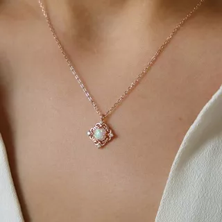 Rose Gold Opal Rhombus Necklace Rose Gold Plated Sterling Silver Kalung Anti Karat