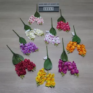 Bunga Anggrek Mini Kain 12Kuntum 4Daun 2Cabang 28047