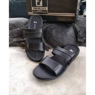 sandal pria