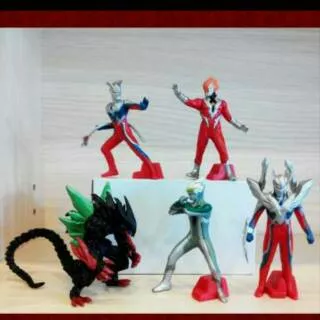 Action figure ultraman