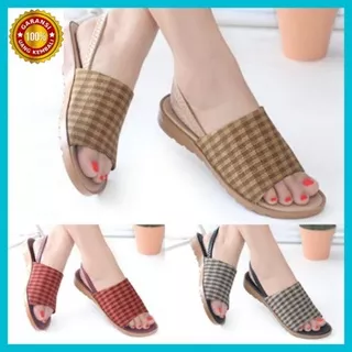 SANDAL WANITA SENDAL WANITA SENDAL WANITA KEKINIAN SENDAL TALI WANITA TERBARU SANDAL JELLY WANITA WEDGES WANITA SANDAL WANITA WEDGES FLATSHOES WANITA WANITA TERBARU WANITA KEKINIAN WANITA SENDAL WANITA TALI KARET SELOP MOTIF KOTAK CEWEK