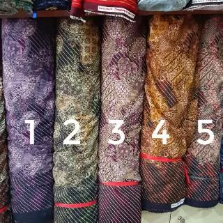 Kain batik Sutera Halus Tradisional Spesial Ajisaka motif unisex