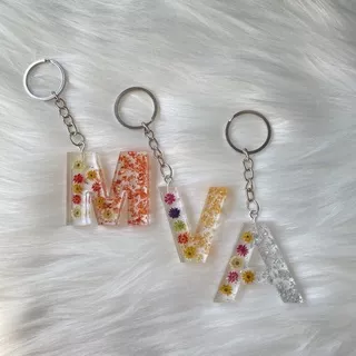 (Transparent) Custom Initial Resin Keychain/ Gantungan Kunci Transparan Inisial Huruf/Angka (Custom)