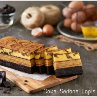 Livana Cake Seriboe Lapis dan Spikoe Roll free packing dos