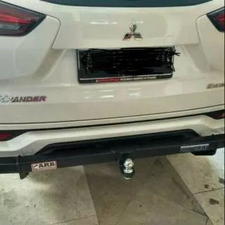 Towing bar ARB besi pengaman bumper belakang mobil Xpander