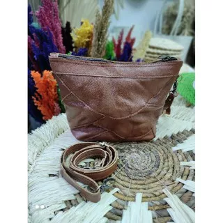 Sling bag kulit asli handmade termurah kerajinan asli jogja