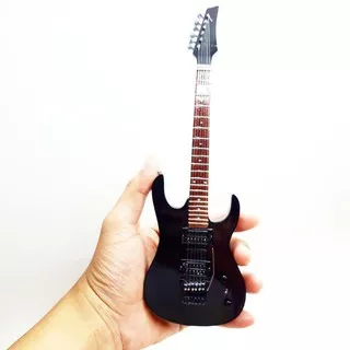 Miniatur Gitar Ibanez Black Joe Satriani