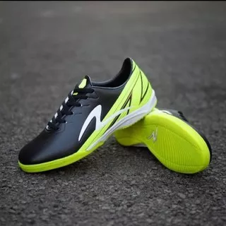 Sepatu futsal specs insight super simic top quality / sepatu pria