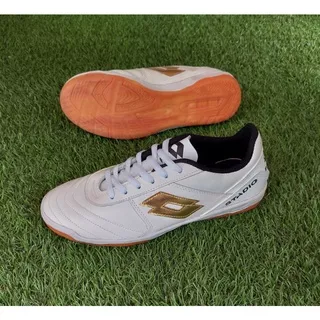 Sepatu futsal Lotto kulit. sepatu futsal full kulit