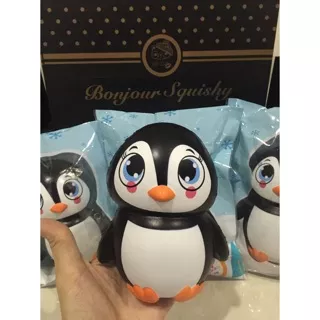 Penguin cupcake aisyah squishy ( black )