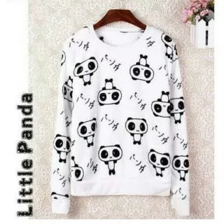 Sweater little panda cute - @chinpanda.shop