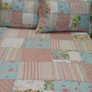 Bed Cover Quilting Ukuran 230x250cm King Koil Bed Cover Shabby Bed Cover Import 1.899.000