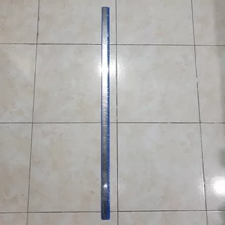 MISTAR / PENGGARIS BESI 100 cm