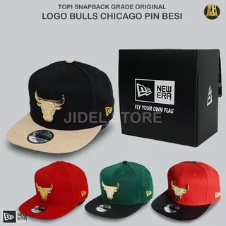 Topi SNAPBACK Bulls Chicago Logo Pin Besi Original NBA New Era Premium Grade Original UNISEX New York Yankess Merah Hijau Hitam Coklat TOPI BASKET / TOPI DISTRO / TOPI HIP HOP  RAPPER / TOPI SNAPBACK MURAH TERBARU / TOPI KOMBINASI / TOPI LOGO BANTENG