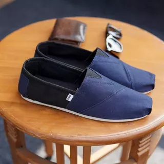 COD!! Sepatu Wakai Selop Casual Santai Pria / Wakay Kanvas Slip On Shoes Cowo Outdoor - Navy Hitam