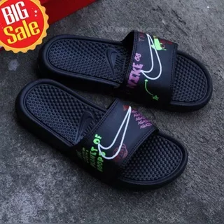 SANDAL SLIDE NIKE BENASSI PLANET OF HOOPS ORIGINAL / SANDAL PRIA ORIGINAL / SANDAL NIKE ORIGINAL