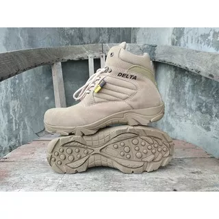 Sepatu Boots Pria Safety Delta Tactical Low 6.0 Kuat dan Ringan Ujung Besi Resleting Casual Touring