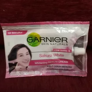 Garnier Sakura White Serum Cream 7ml sachet
