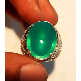 BATU BACAN KRISTAL