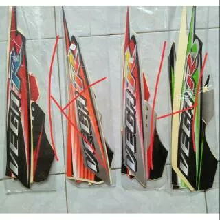 Striping & striker vega r 2006