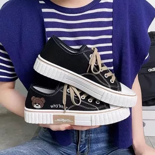 Sepatu Sneakers Sport Canvas Korea Wanita Import Why Bear Original Hitam Putih