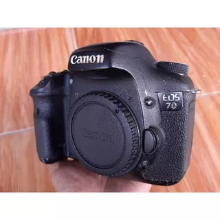 Canon 7D  Body Only Termurah di Shoppe