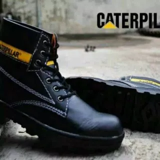 sepatu safety boot high Caterpillar licin hitam dan kopi terlarisss | sepatu safety murah |