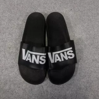 Sandal Supreme & Vans