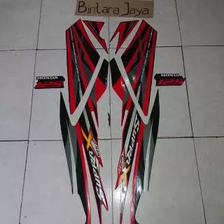 Sticker Lis Striping Honda Supra X 125 D Tahun 2008 Hitam Merah