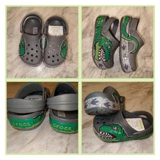 Crocs Kids Funlab Dinosaurus Grey / Croc Sandal Anak Laki-laki Dino Dinosaur Abu