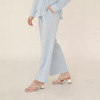 Mississippi Celana Straight Trousers Shades Of Summer LIN000320M Biru