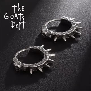 The Goats Dept - Skull Punk Earrings Original / tgd860 anting tengkorak berdurir perhiasan aksesoris pria wanita warna ucu kado unik pria wanita unisex hadiah cowok cewek pacar couple skena update fashion terbaru kekinian titanium stainless steel kuning