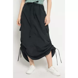 alexalexa Rok Cargo Parasut Maxi Kylie Cargo Skirt Black