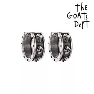 The Goats Dept - Casino Chip Earrings Original / tgd856 anting motif dadu kartu kasino bermotif warna silver perhiasan aksesoris pria wanita warna ucu kado unik pria wanita unisex hadiah cowok cewek pacar couple skena update fashion terbaru kekinian tit