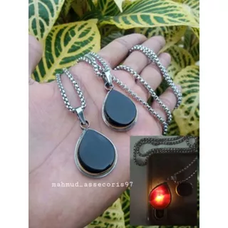 liontin kalung batu Yaman Wulung Baturaja asli model tetes air / liontin kalung batu Yaman Wulung Baturaja tembus cahaya merah / liontin kalung monel