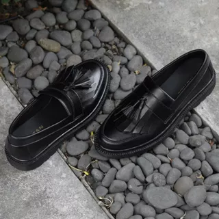 Sepatu Boots Wanita XIMA DRUPADI 1 Original Loafers Hitam