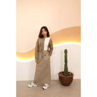 Blouse Kaos Atasan Rok Missty Wanita Warna Cokelat Putih Lengan Panjang Bahan Rajut Model Korea (150014) Rok (Rk 217)