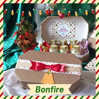 BONFIRE Christmas Hampers Natal Gift Parcel Tahun Baru Parsel Hadiah New Year Company Souvenir Madu Sambal Bumbu Selai By Chef Ivan