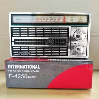 Radio Jadul International AC/DC CR-4250 F 4250 FM AM SW / CR 4250 radio