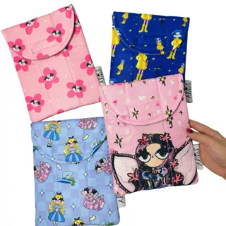 Kindle Sleeves Gen 11 Paperwhite by Alixos (Fairy, Alice Doodle, PPG, Coraline designs, etc)