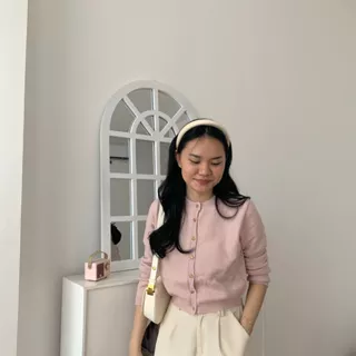 GWEN - Yuri Top | Cardingan | Korea Style | Daily Wear | Minimalist | Outer