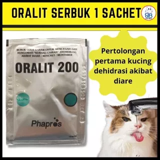 oralit sachet cairan oralit pertolongan pertama dehidrasi kucing