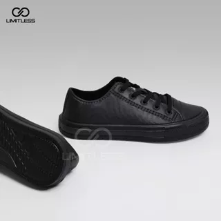 Sepatu Sneakers Wanita Casual Fashion Sneaker Cewek Hitam Putih Dewasa Terbaru Fashionable Anti Slip