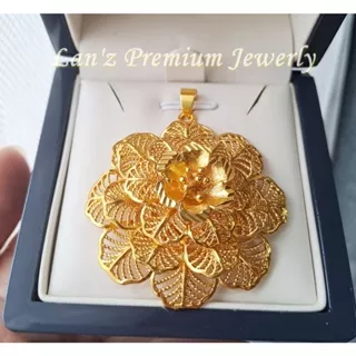 Liontin Besar Emas Kendari Bunga Teratai 1 Titanium 24K (Emas)